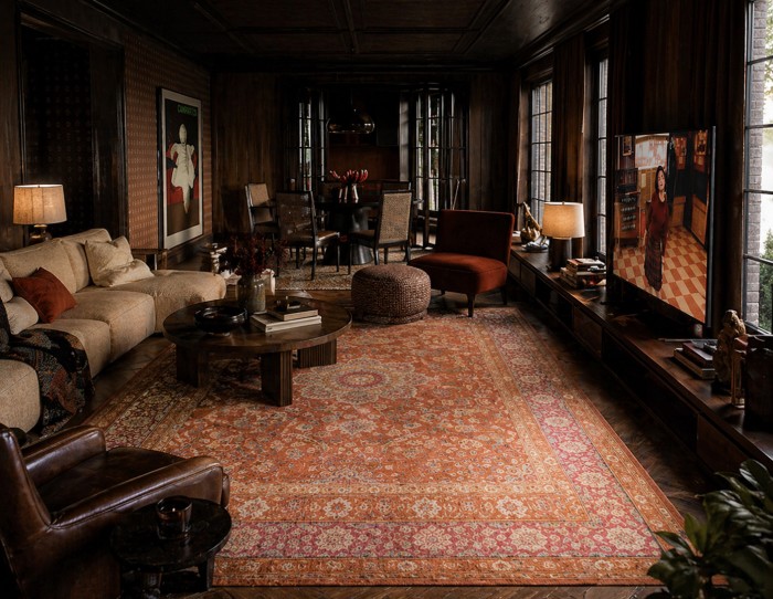 red traditional silk rugs